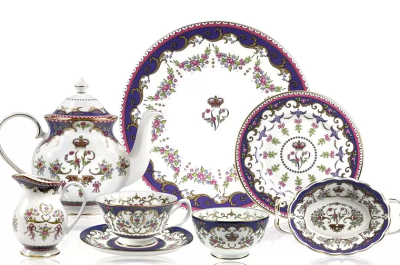 Queen Victoria Sandwich Plate*Royal Collection Shop Discount